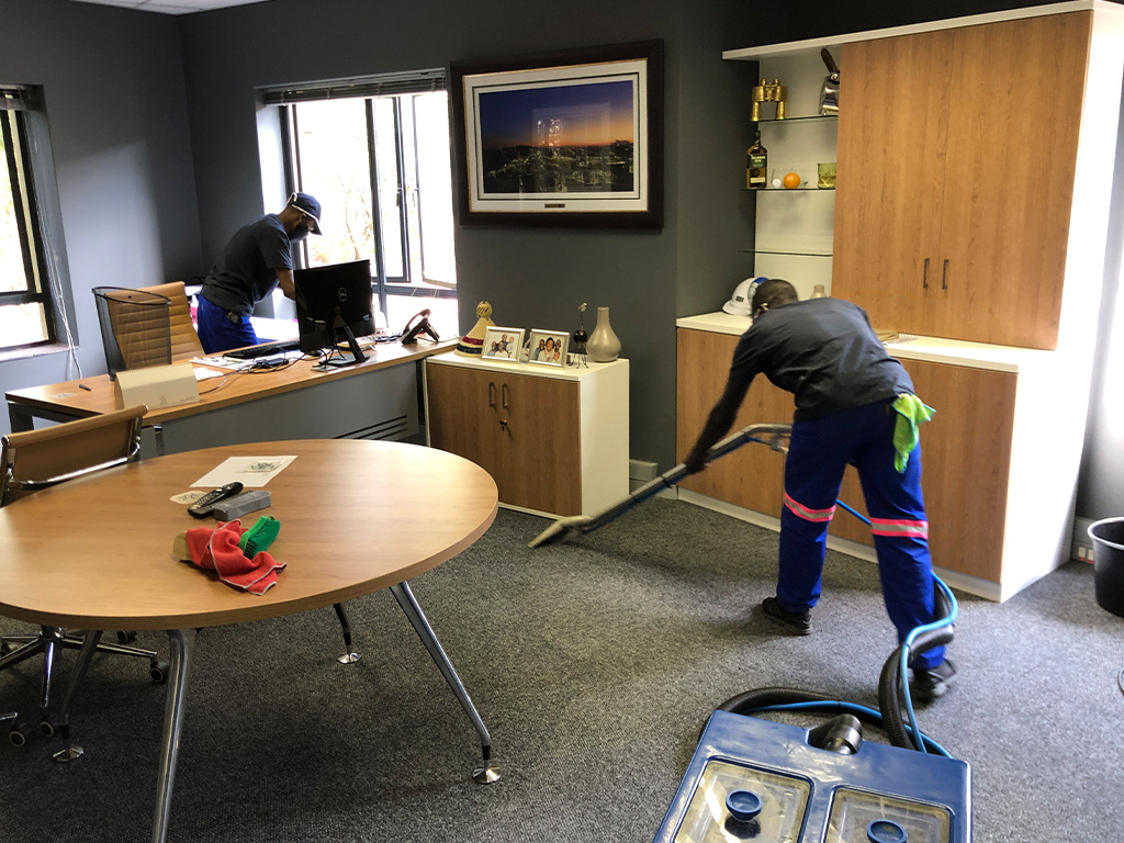 spark-and-clean-commercial-carpet-cleaning-page